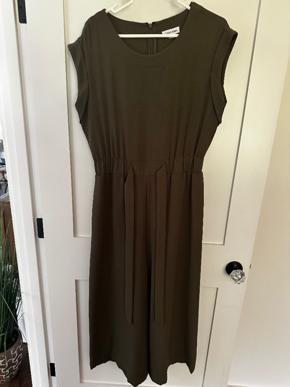 Calvin Klein Sage Green Jumpsuit – Easy One-Piece